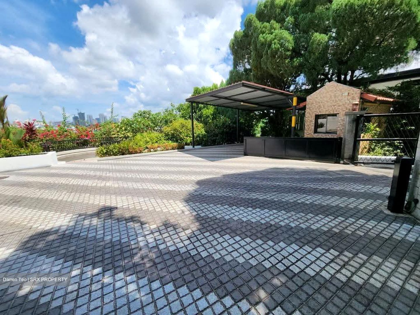 Fifth Avenue (D10), Detached #630216881